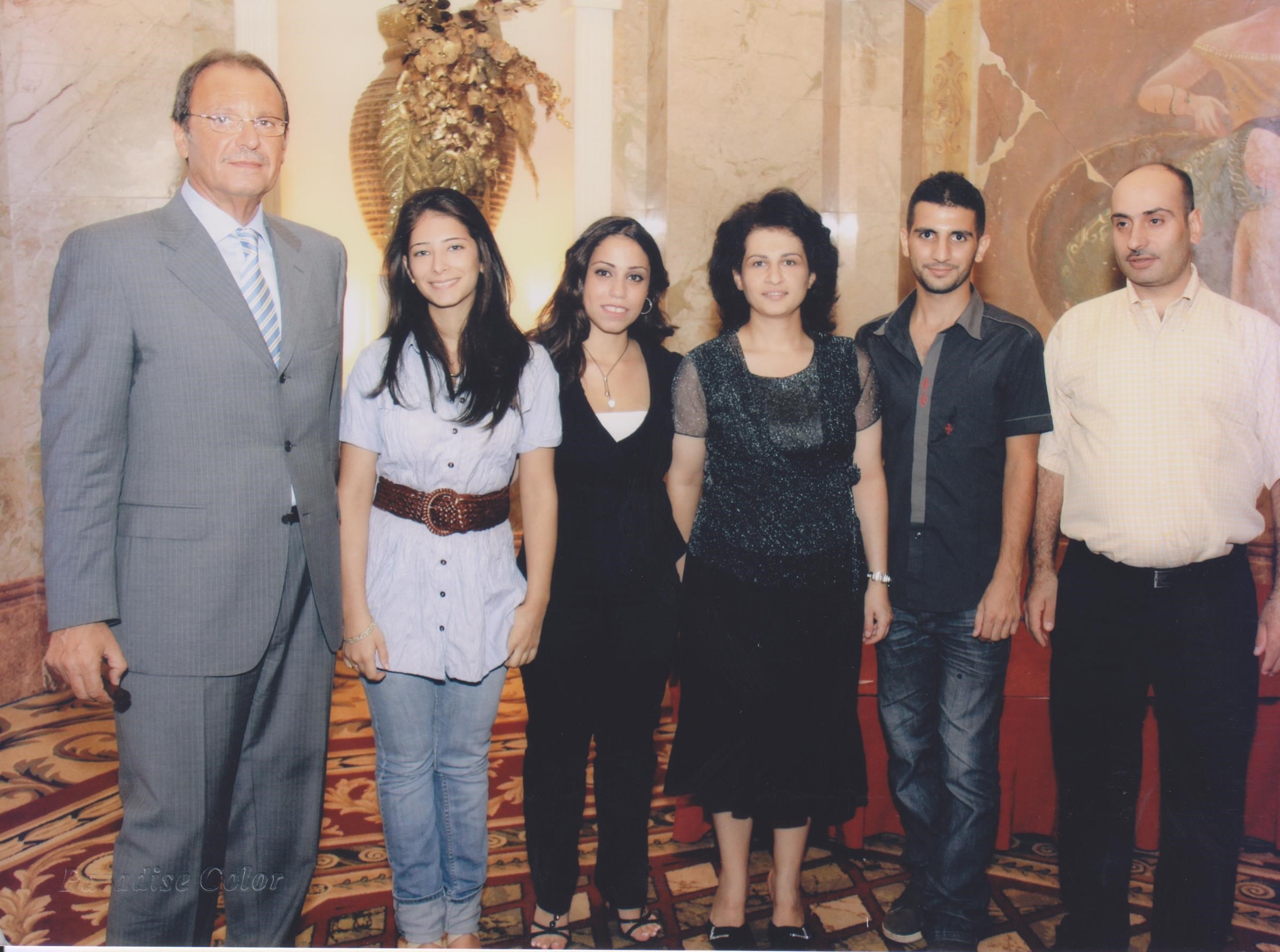صورة من ألبوم 2009